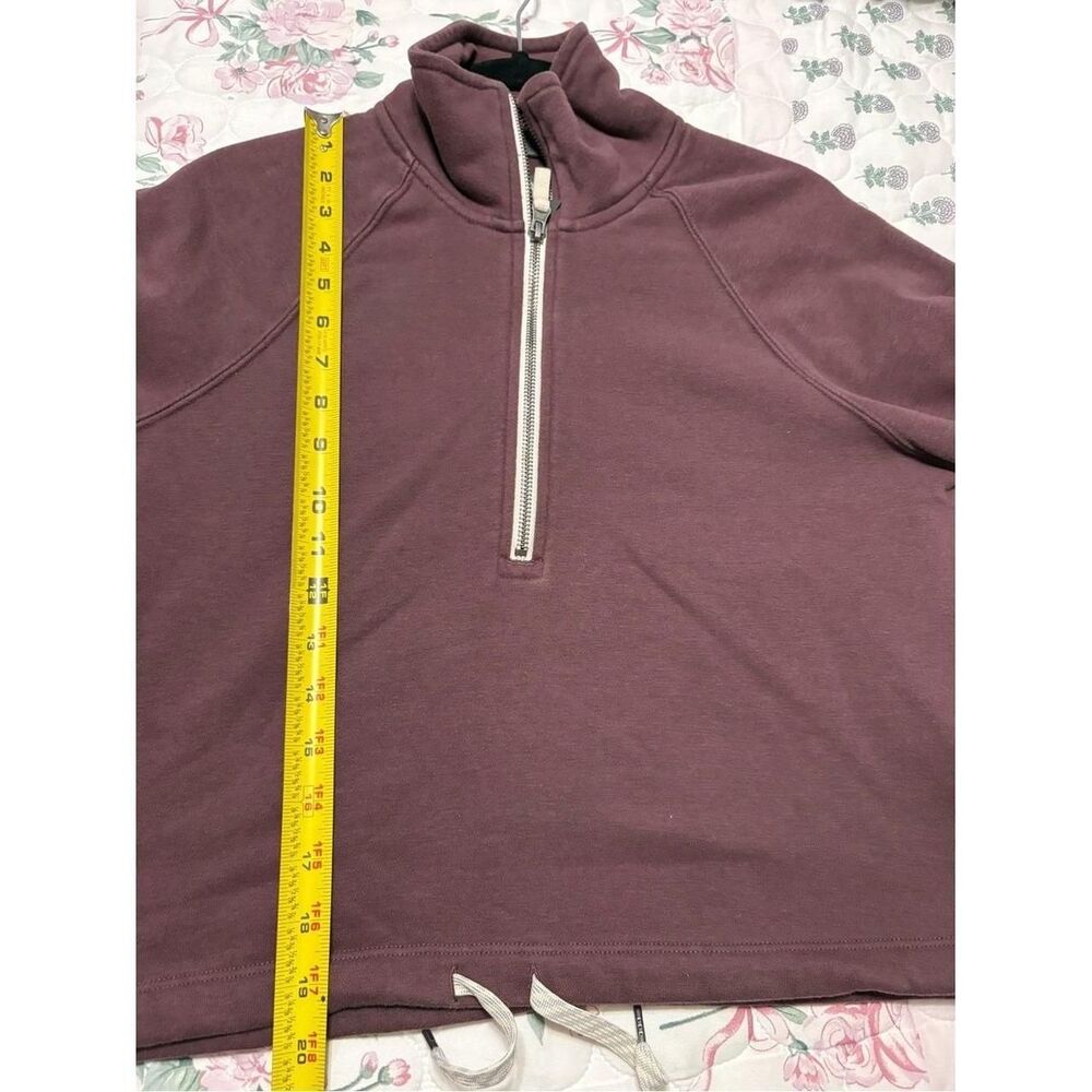 Vuori Women's Pink Hoodie - Picture 5 of 6